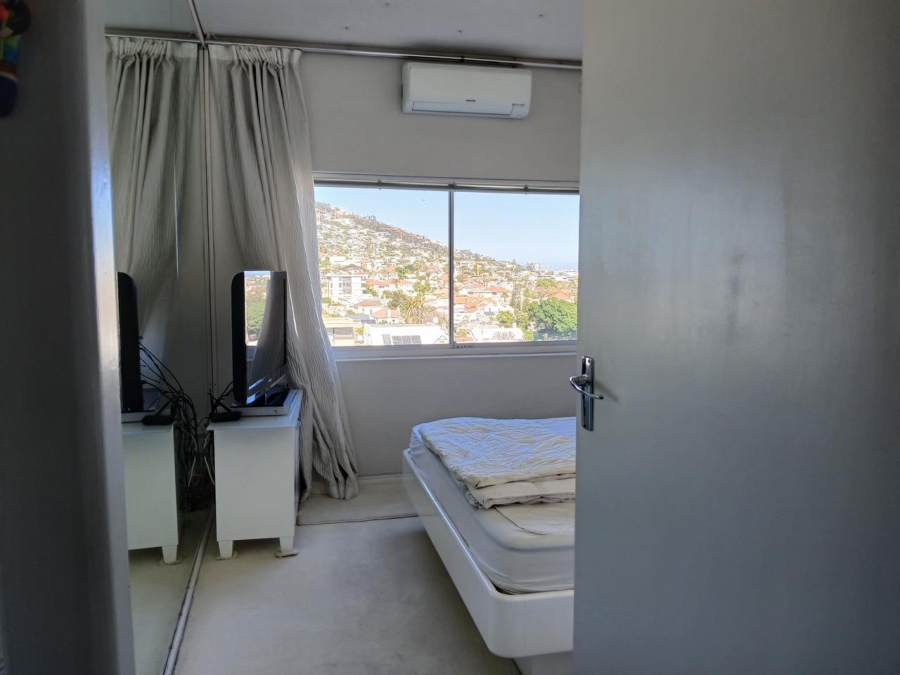 2 Bedroom Property for Sale in Sea Point Western Cape